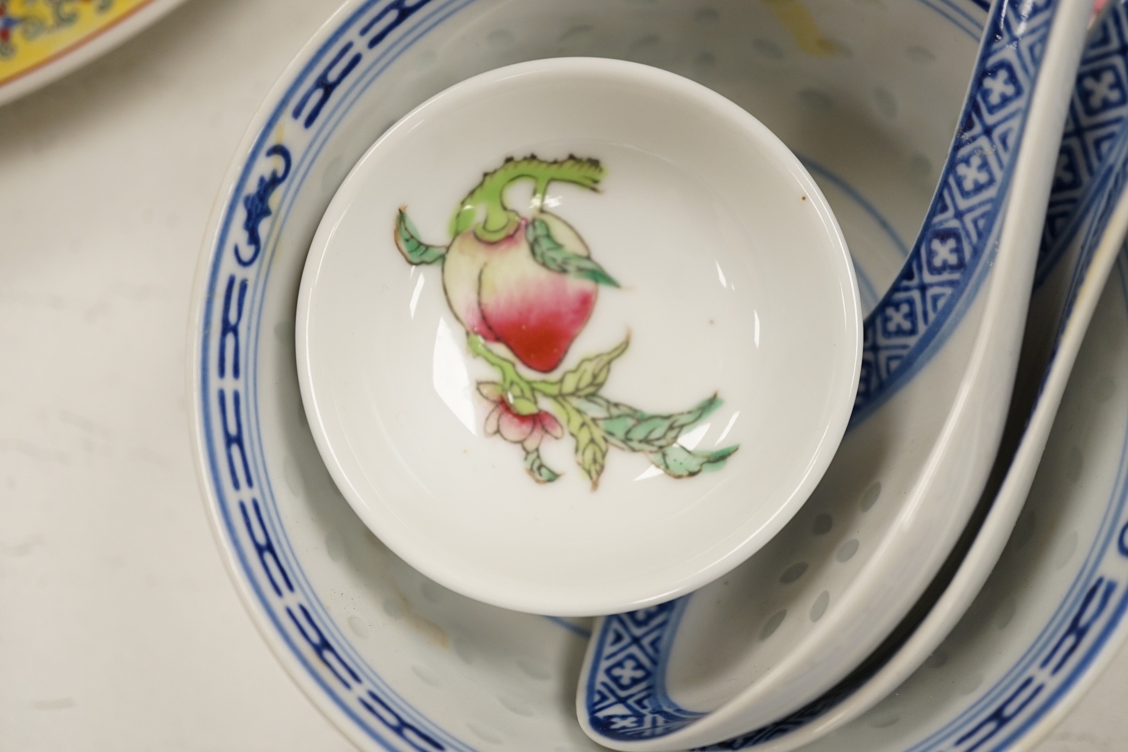 A group of mixed Chinese, Japanese and English ceramics